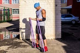 5年3.13亿豪赌！独行侠顶薪锁欧文，东契奇离队危机引爆更衣室？